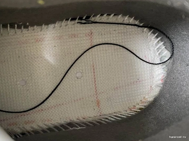 4 Air Moss Desert DJ5718-300 x SP Jordan Union 1101